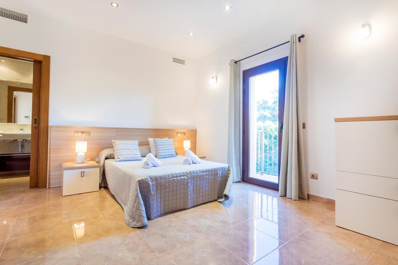 Villa Alexandra Talamanca  Zewnętrze zdjęcie